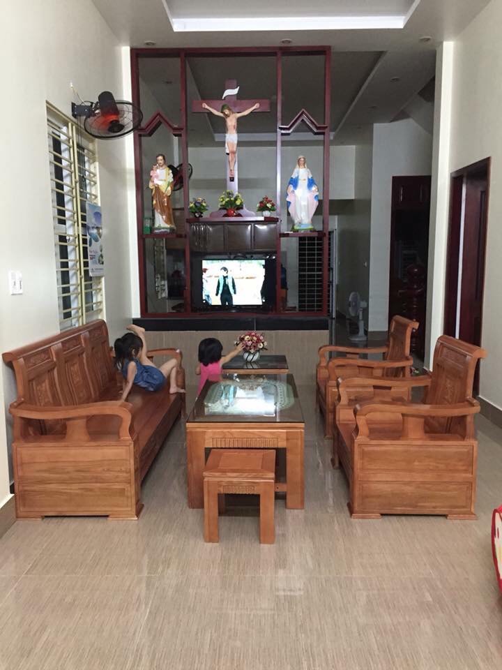 Sofa gỗ phòng khách